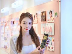 -4iNLOOK美瞳店(湖滨道购物中心店)