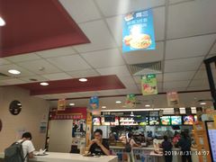 大堂-麦当劳(花园北路店)