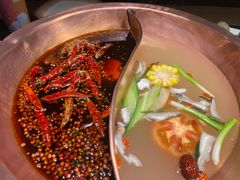 -山城鼎重庆老火锅(西安钟楼店)