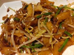 干炒牛肉河粉-避风塘(百联东郊店)