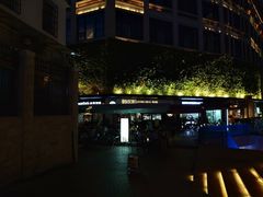 -龙治汉堡(中华城店)