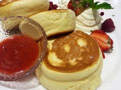 草莓舒芙蕾-娜娜家•Nana’s restaurant (爱琴海店)
