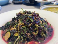 -香山湖渔家大院