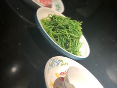 酒香炒豆苗-老头儿油爆虾·知味杭州(爱琴海购物中心)