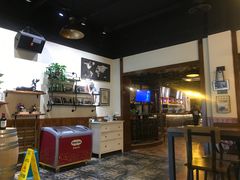 -麦落精酿啤酒餐吧(先农大院店)