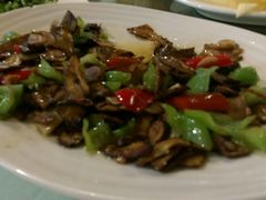 牛肝菌-怡得饭庄·宋大妈昆明菜·始于1996