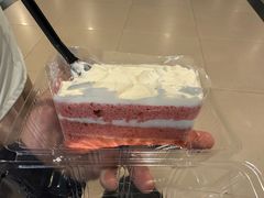 草莓蛋糕卷-红叶蛋糕(广达路总店)