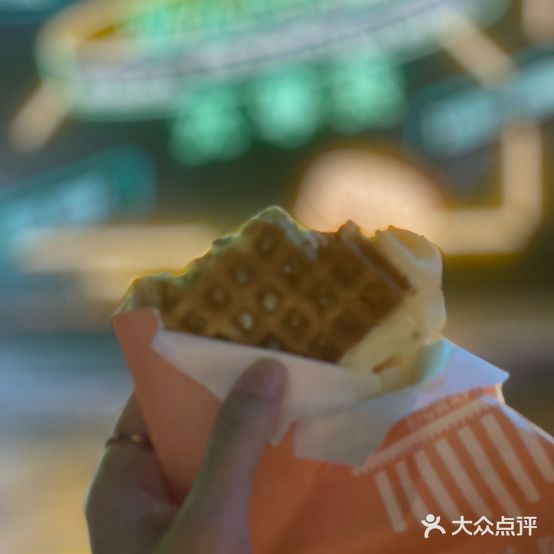 BIGWAFFLE大华夫·手工华夫饼·雪糕(深圳书城店)