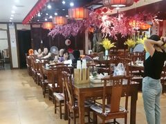 -那家老院子东北菜·饺子·小鸡炖蘑菇(艳华街店)