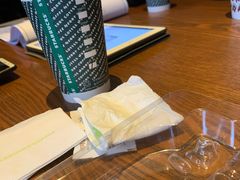 -星巴克(上海汇锦里店)