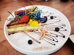 -Mark&Mars Restaurant