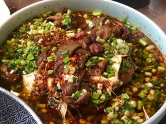 -东口码头·烧鸽子·鱼头泡饼·地方菜(金鹰悦城店)