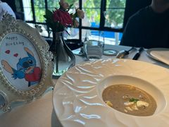 -弦月窗LUNETTE BY AMANDA(复兴路店)