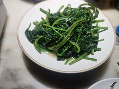 -绿茶餐厅(光谷世界城步行街店)