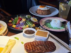 -酤居湖景音乐餐吧(安宁店)