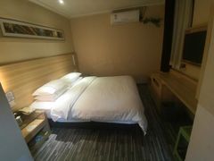 -城市便捷酒店(武汉万象城北湖正街店)