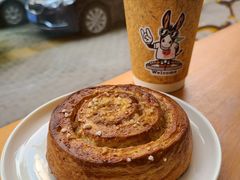 -red donkey coffee