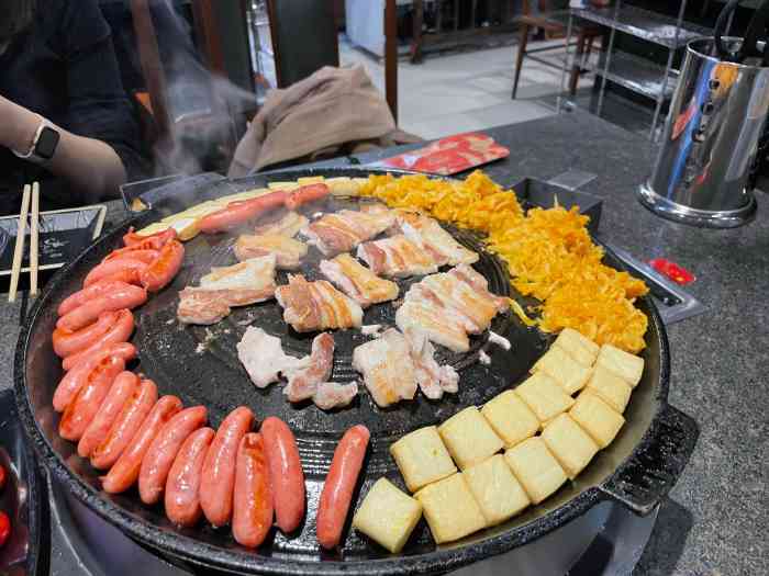 大叔锅盖烤肉(旧宫店)-"北京朋友强烈推荐的一家店,看似不起眼,但.