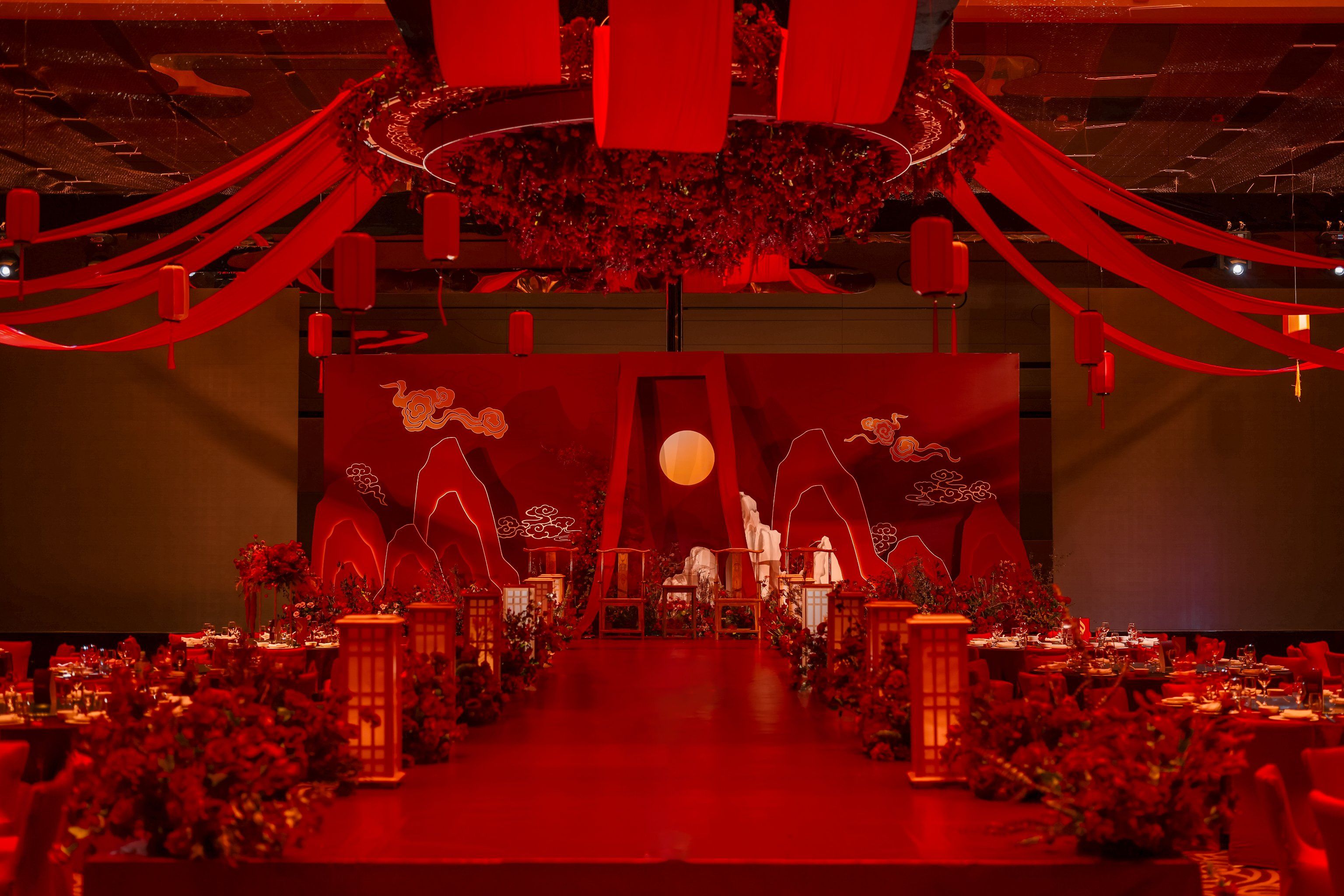 吹爆这场超有仪式感的新中式婚礼✨