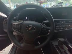 -哈尔滨龙晟雷克萨斯