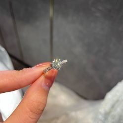 -VE DIAMOND·天然&培育钻石定制