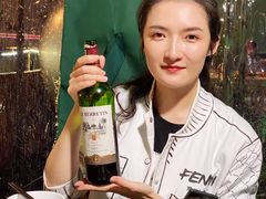 -冰冰龙虾·江湖菜·花园江景餐厅