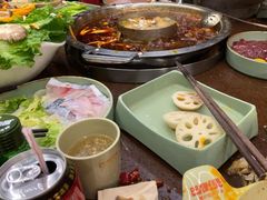 -巴倒烫陆派火锅山庄(南山总店)