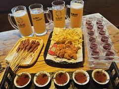 -汉森熊啤酒屋(雨耕山店)