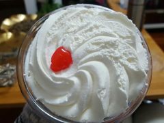-红宝石·鲜奶小方·海派西点房(丰庄店)