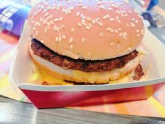 巨无霸-麦当劳(军博店)