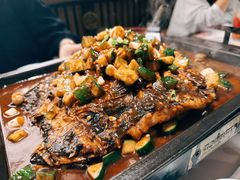 -江边城外烤鱼(世茂广场店)