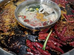 -铜元老码头鳝鱼火锅