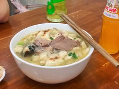 羊肉泡馍-刘信牛羊肉小炒泡馍(回民街店)