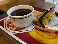 -魏家凉皮(郭杜十字店)