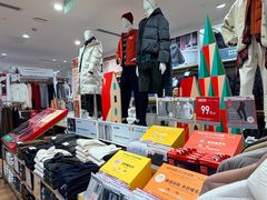 -优衣库(上海虹口龙之梦店)