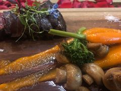 碳烤澳洲西冷牛排-YUE·6·西式融合餐厅(外滩六号店)