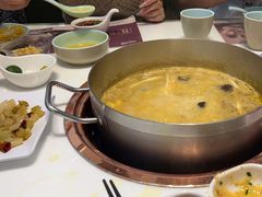 -洪氏嗨捞·猪肚鸡火锅(阳光天地店)