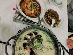 -饭怕鱼·黄焖鲟龙鱼(湖大店)