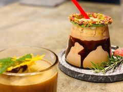 花环-BE NORMAL CAFE(霞溪路店)