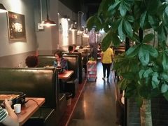 大堂-湄公河秘制烤鱼(西双十贰城商业中心店)