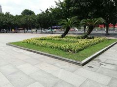 -英雄广场