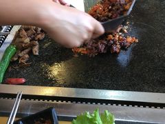 -小黑猪石板烤肉(皇冠花园店)