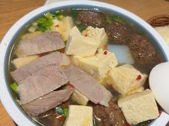 -金莹丸子汤清真(朝外SOHO店)