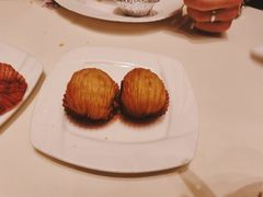 金枕飘香榴莲酥-凤凰楼酒家·粤宴点心(华强北店)