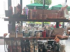 零售区-星巴克(清远万达广场店)