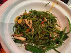 -辣尚瘾·烤鱼·新川菜(交大直营店)
