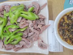 -金诚张妈妈羊汤·驴肉火烧(旧宫佳和园店)