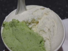 麦乳白咖啡-Dip in Gelato(富民路店)
