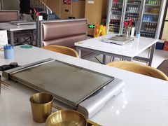 大堂-八乔煎肉馆·丹东特色煎锅(梅林店)