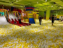 -宝燕乐园(闵行旗舰店)